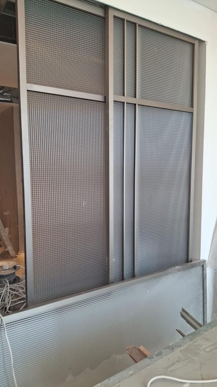 Reeded glass sliding doors installed at W Hotel KAFD